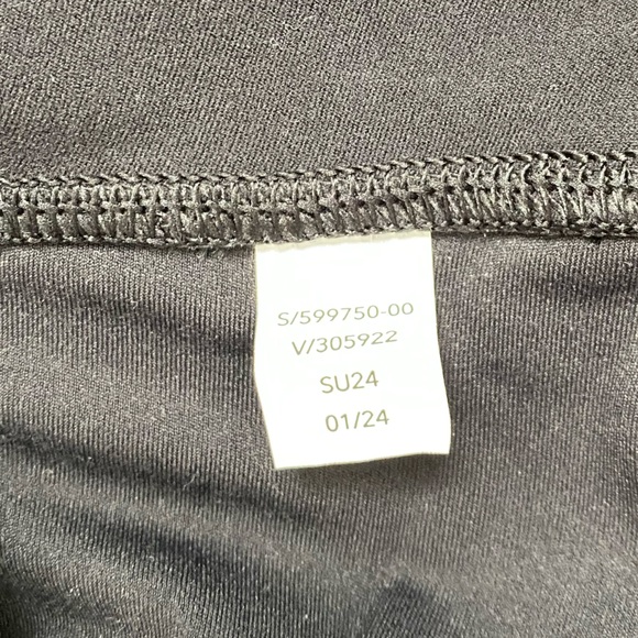 Athleta Elation 7/8 tights Small Tall BLACK - Picture 5 of 5